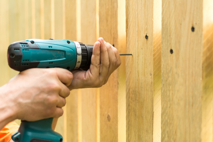 How To Repair A Fence in Howell, NJ